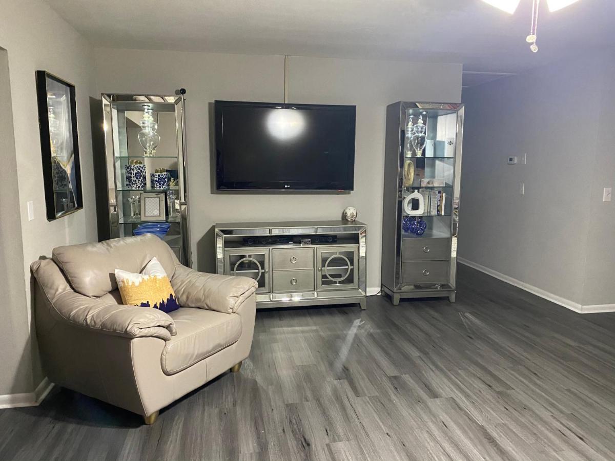Homestay Sweet Dreams Private Across From The Hard Rock Casino Tampa
